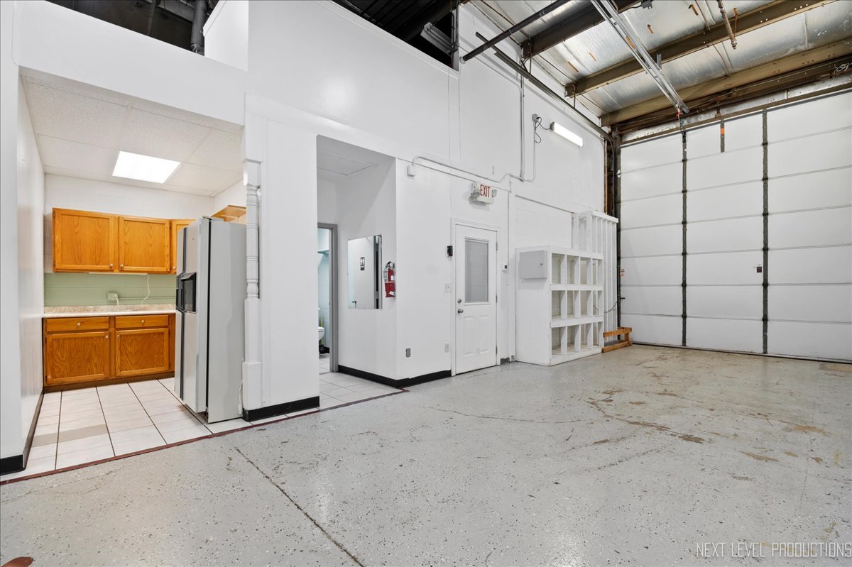 6804 Hobson Valley Drive Unit: 111