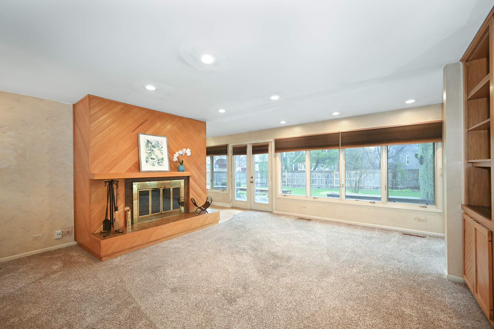 2S101 Apache Drive