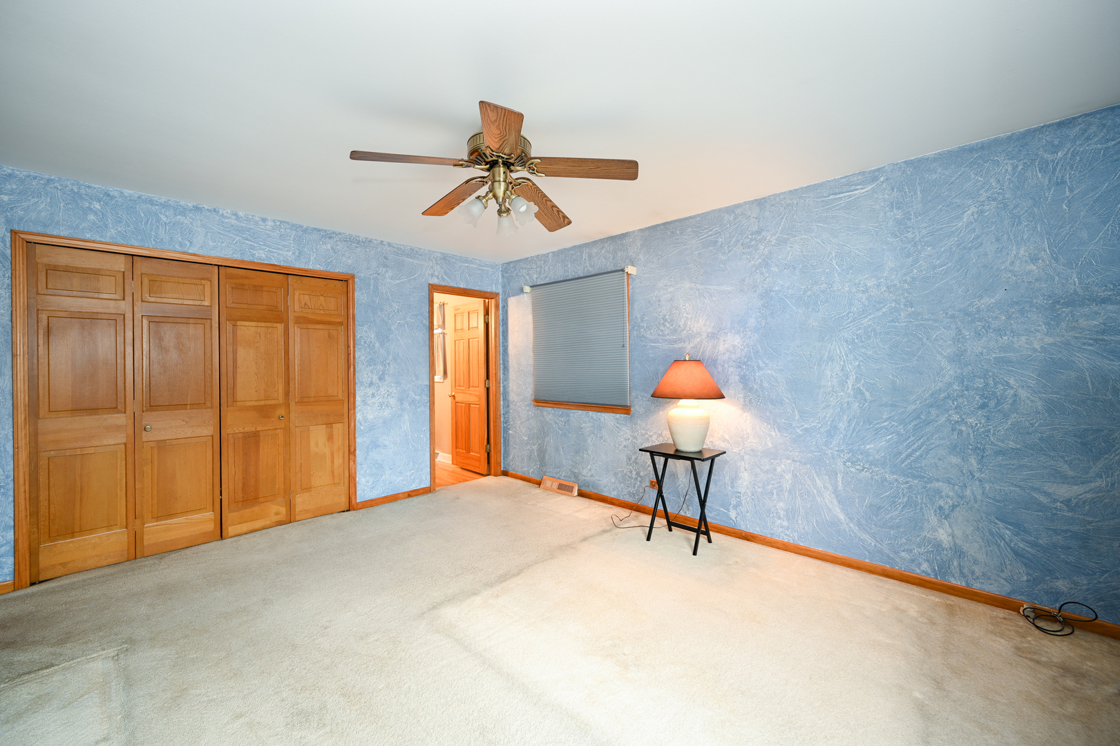 2S101 Apache Drive