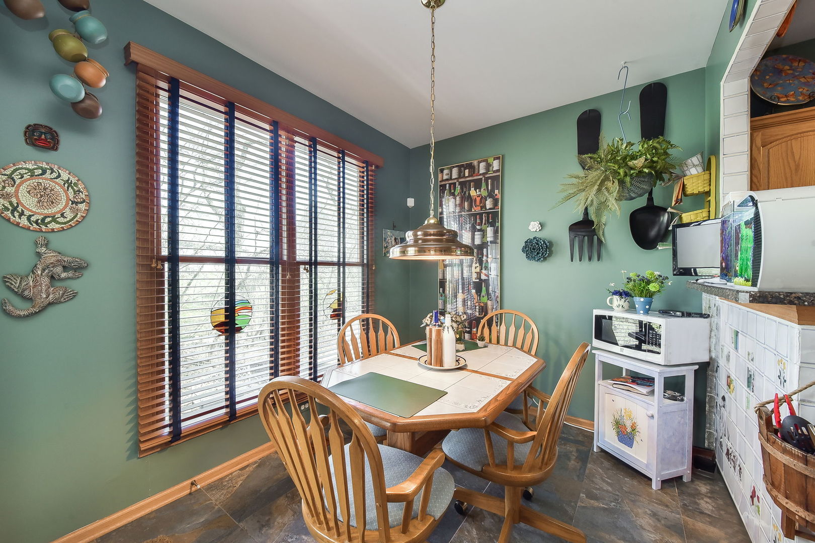 1452 Whitespire Court Unit: 0