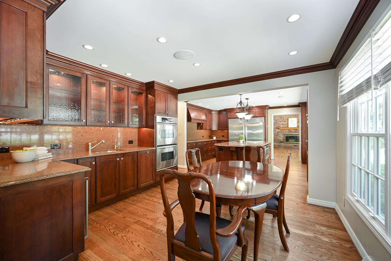 26W250 Embden Lane