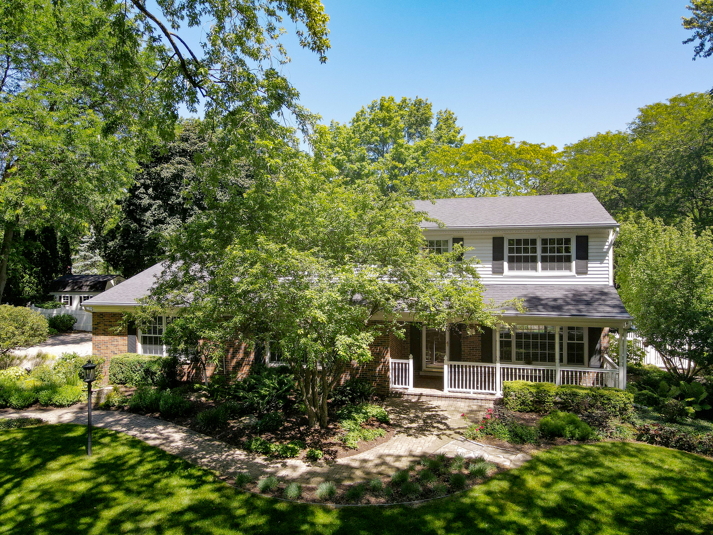26W250 Embden Lane