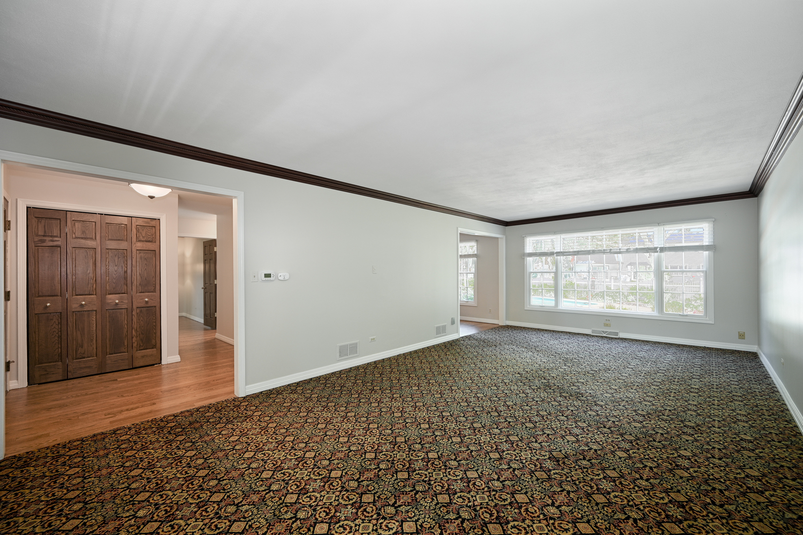 26W250 Embden Lane
