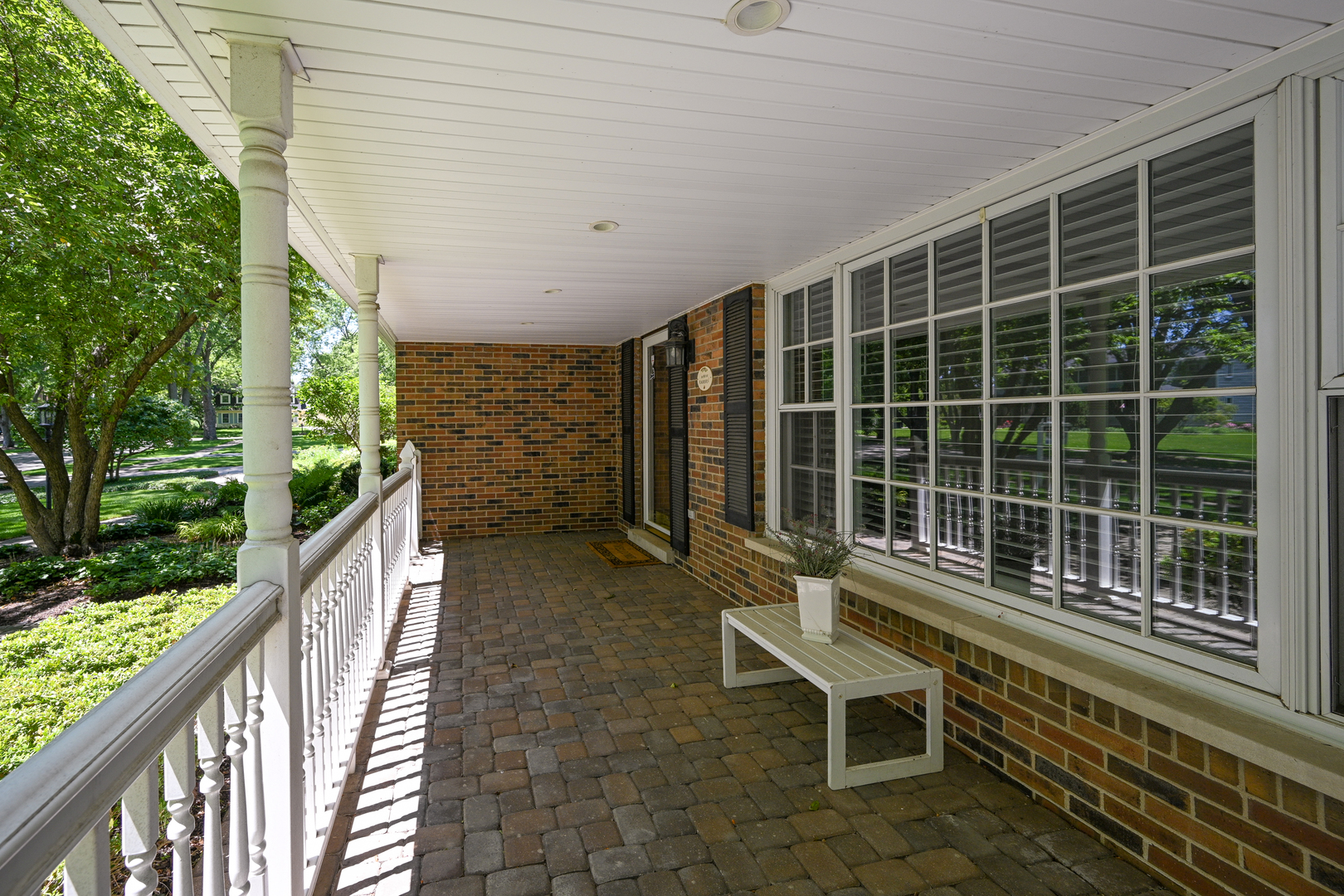 26W250 Embden Lane