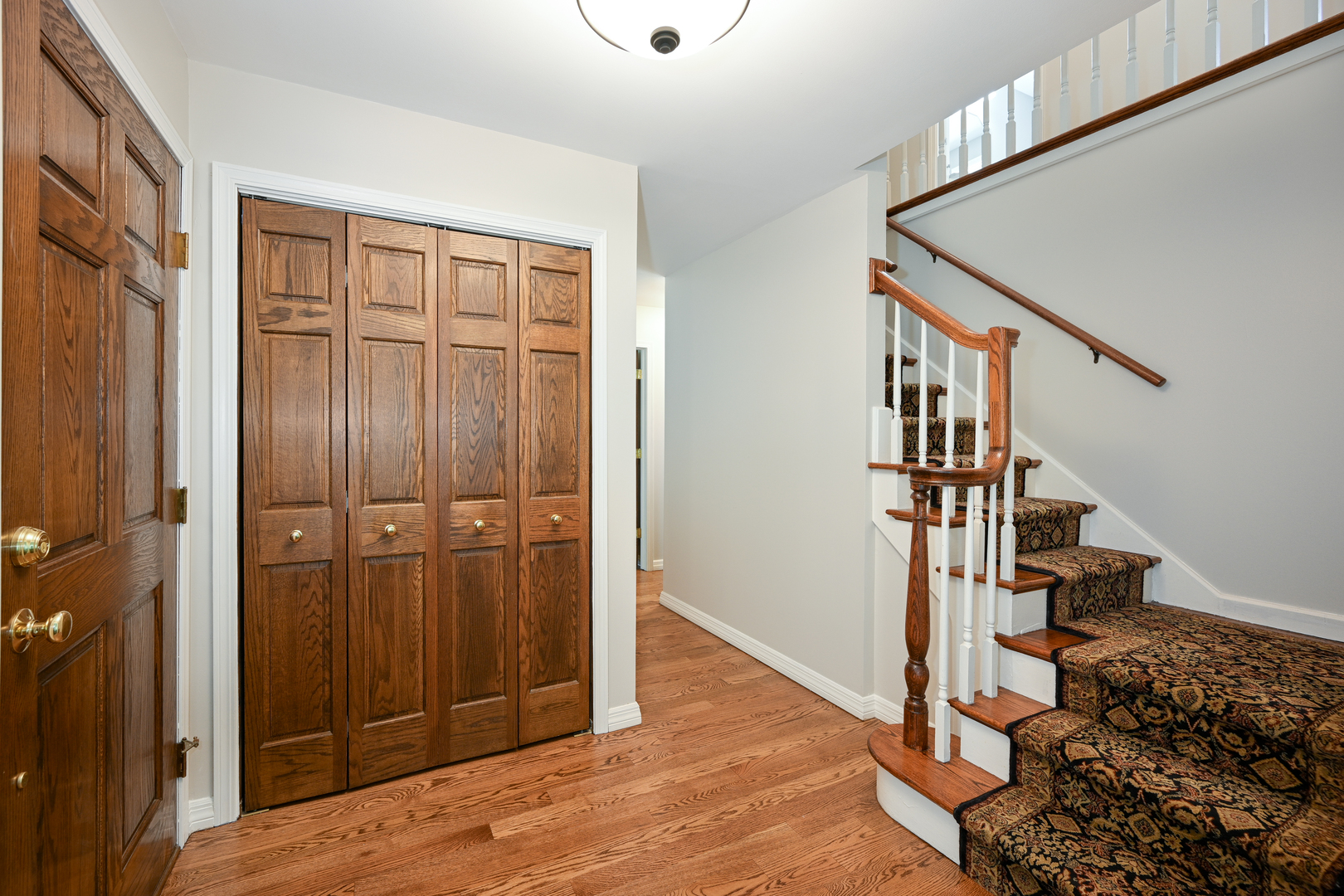 26W250 Embden Lane