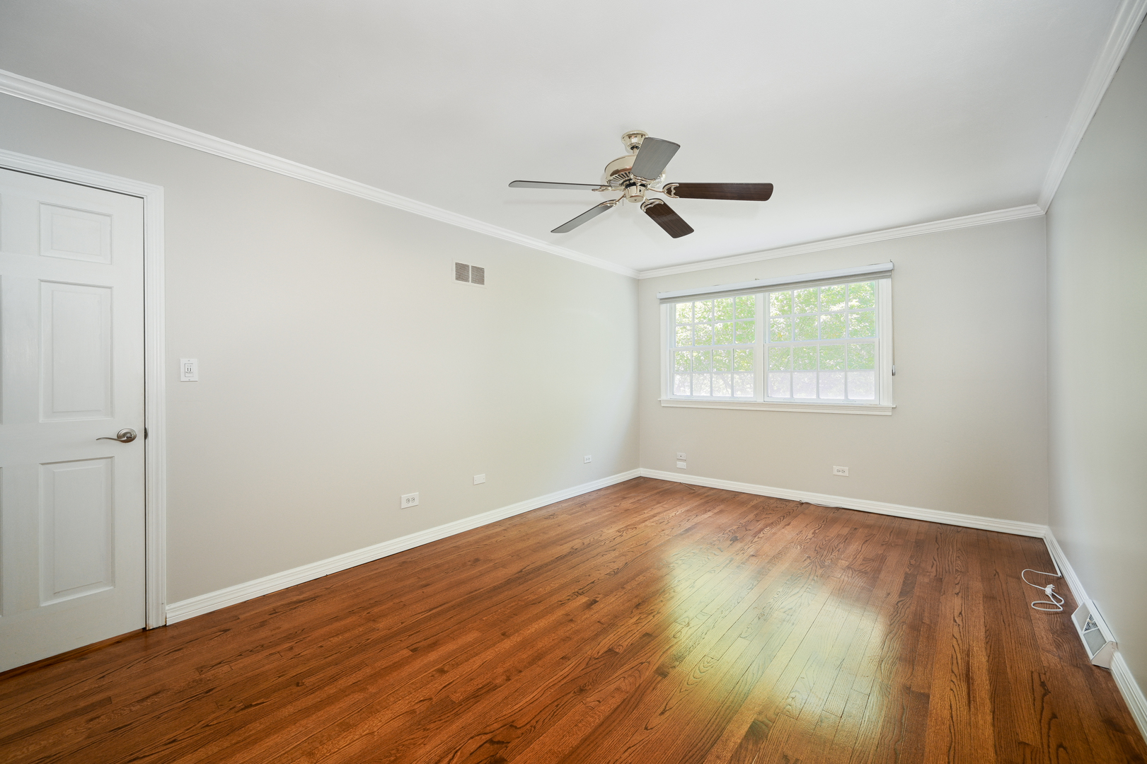 26W250 Embden Lane