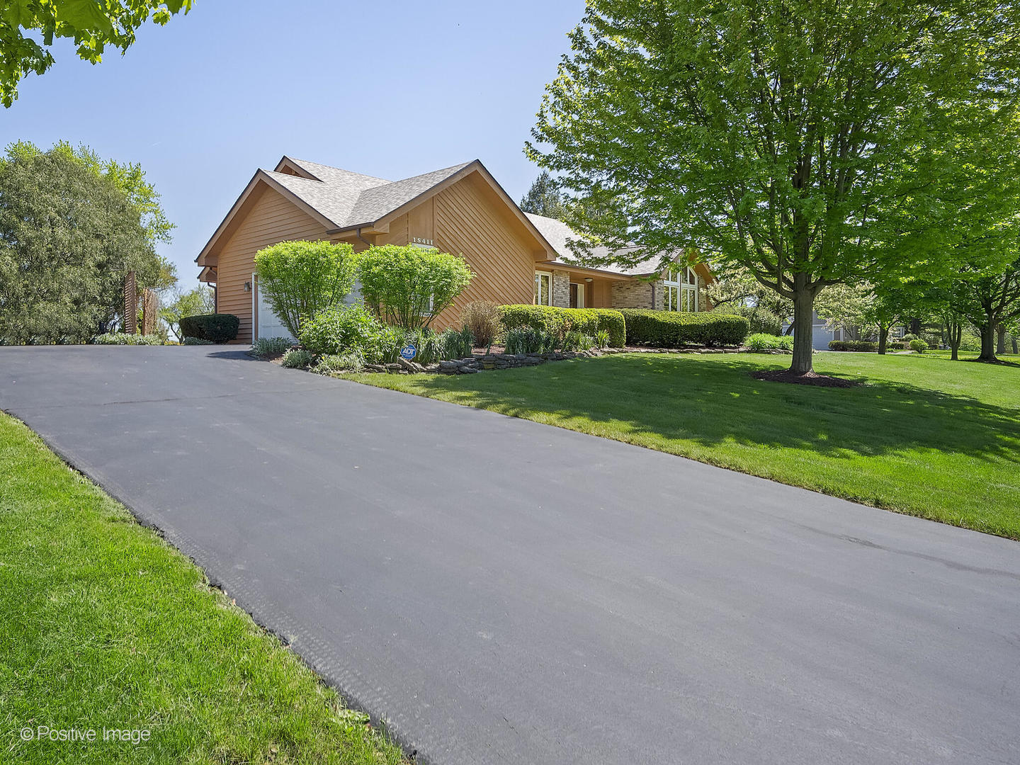 1S411 CANTIGNY Drive
