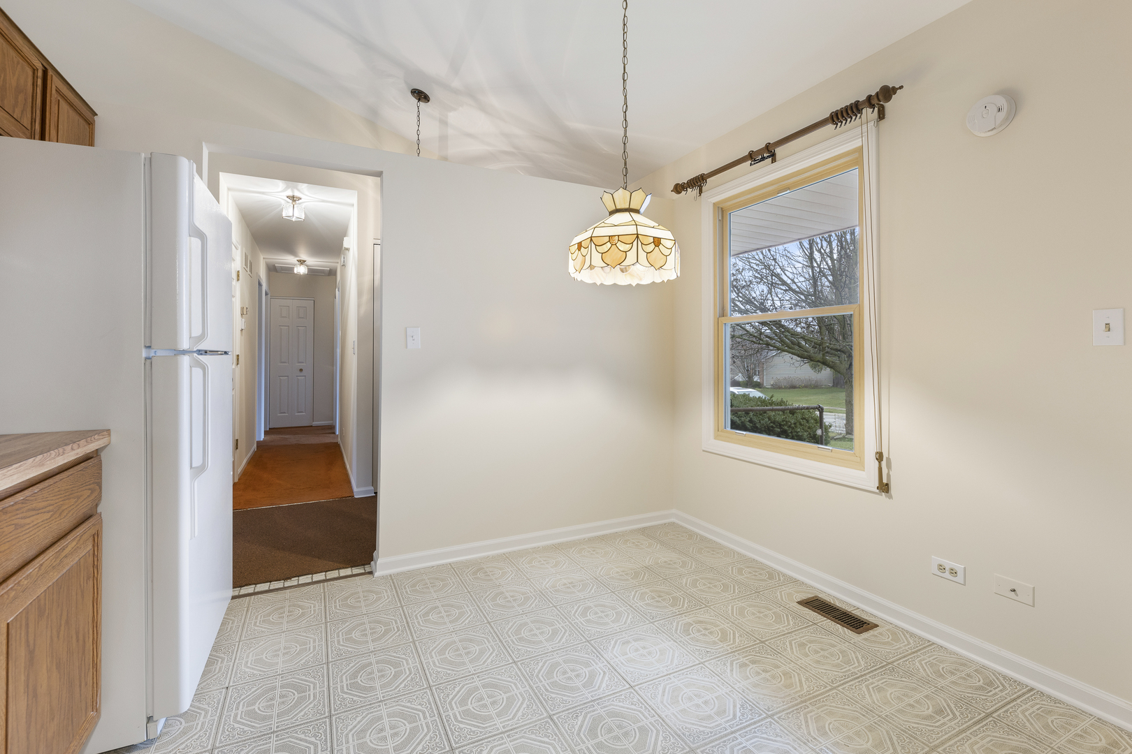 27W261 Virginia Street