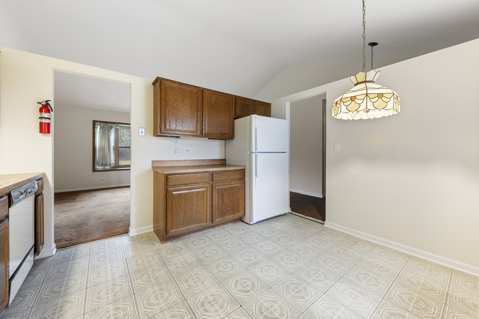 27W261 Virginia Street