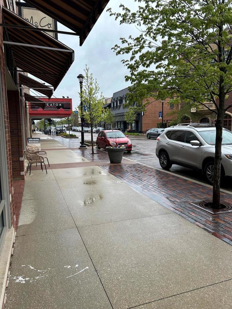 131 N Hale Street Unit: A