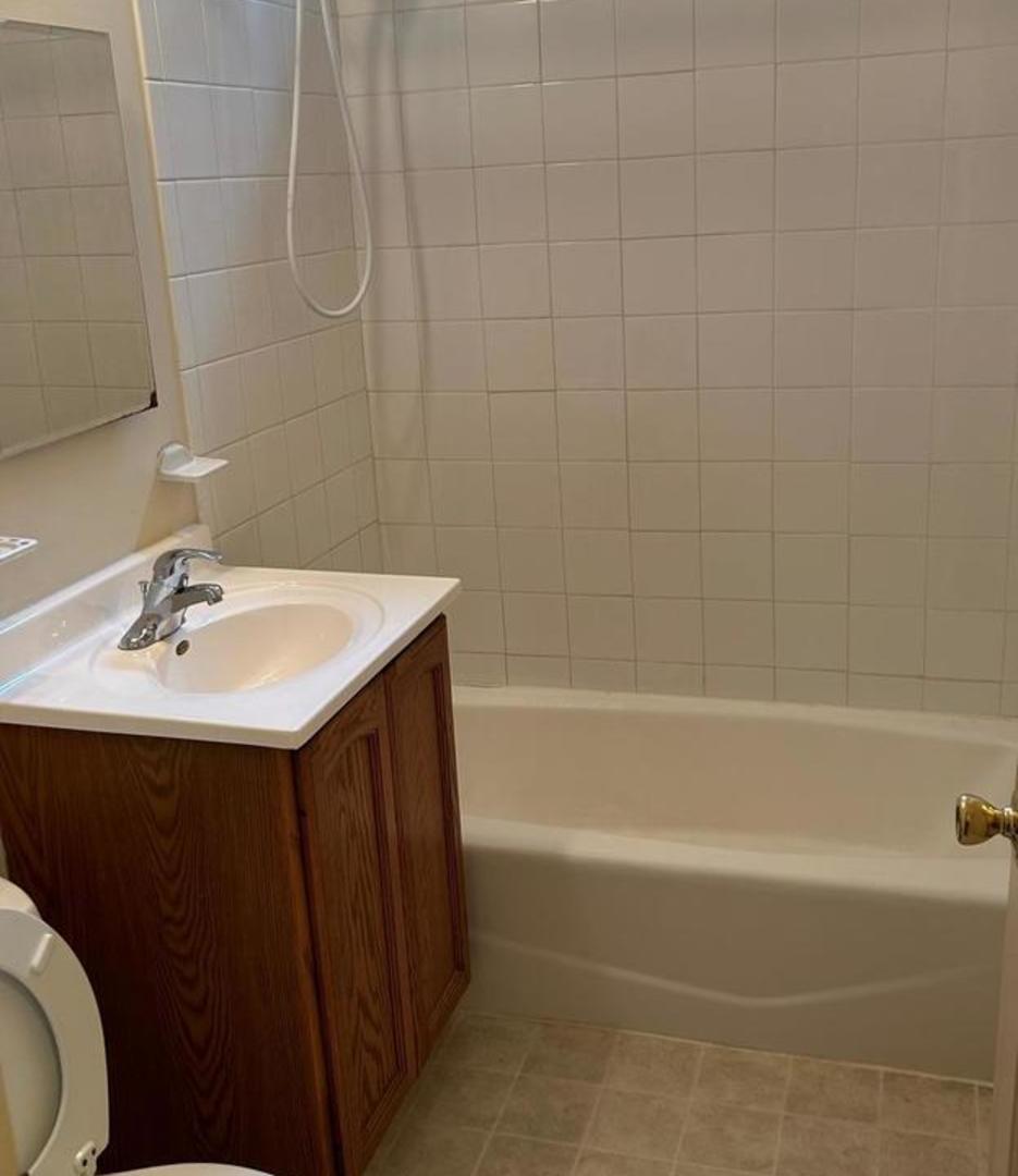 131 N Hale Street Unit: A