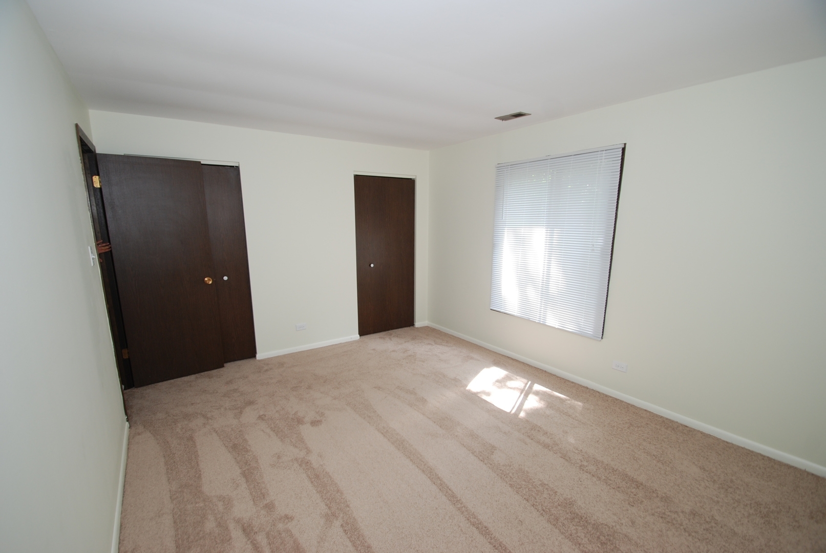 880 Johnstown Lane Unit: B
