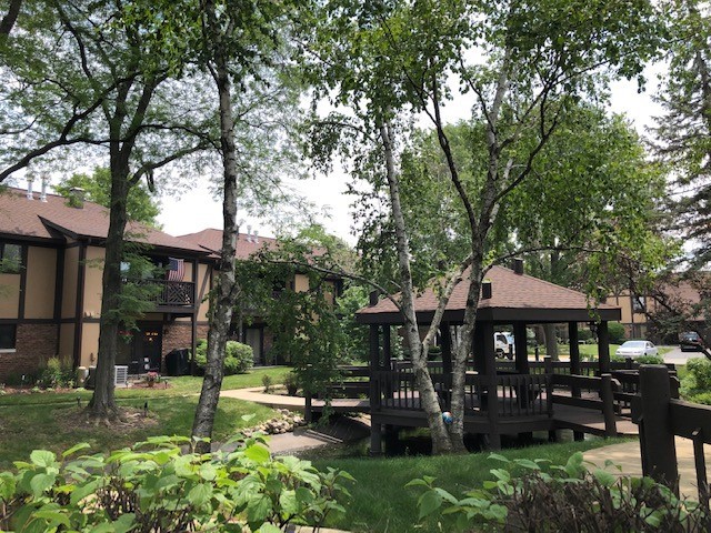 880 Johnstown Lane Unit: B