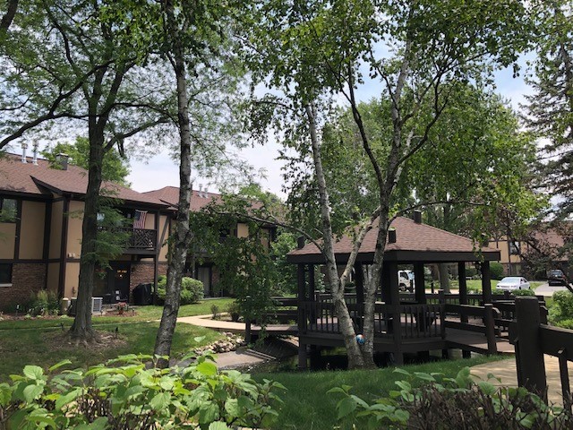 880 Johnstown Lane Unit: B