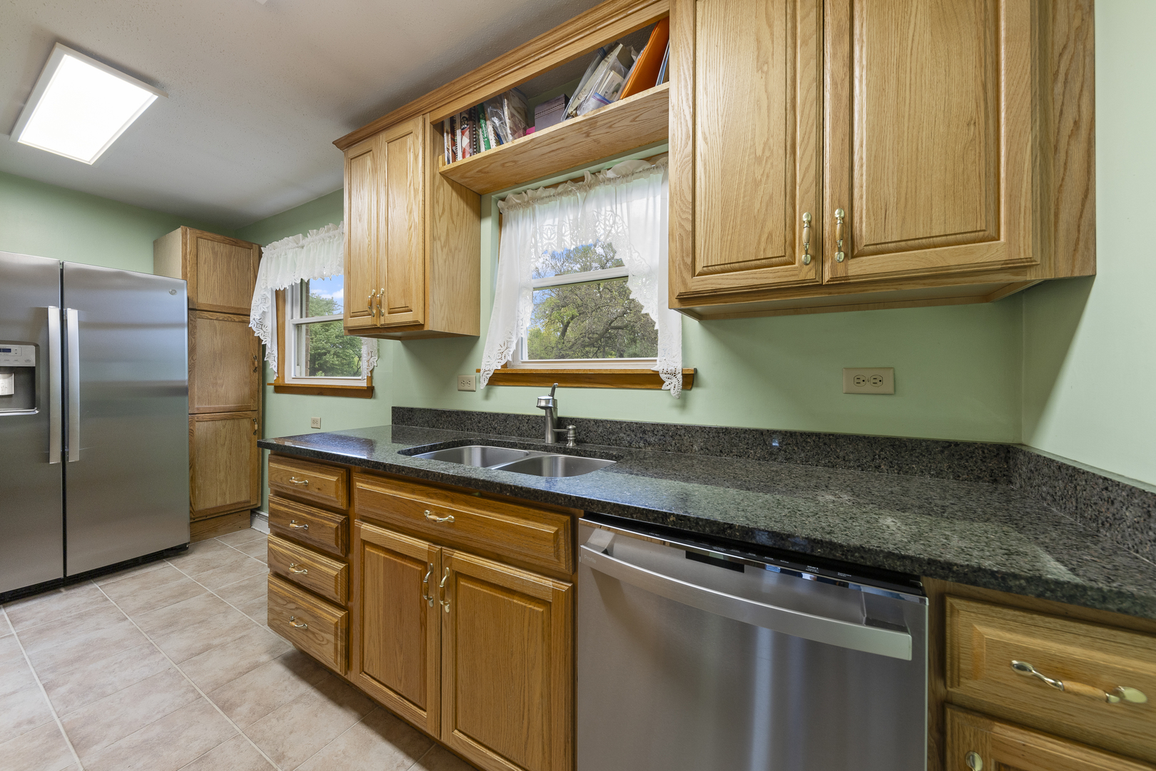 2N303 Bernice Avenue