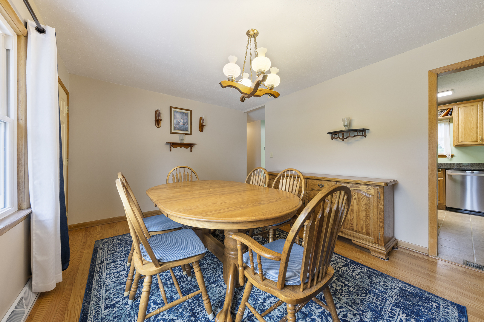 2N303 Bernice Avenue