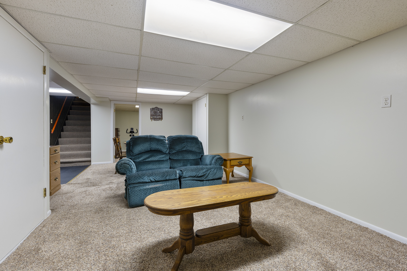 2N303 Bernice Avenue