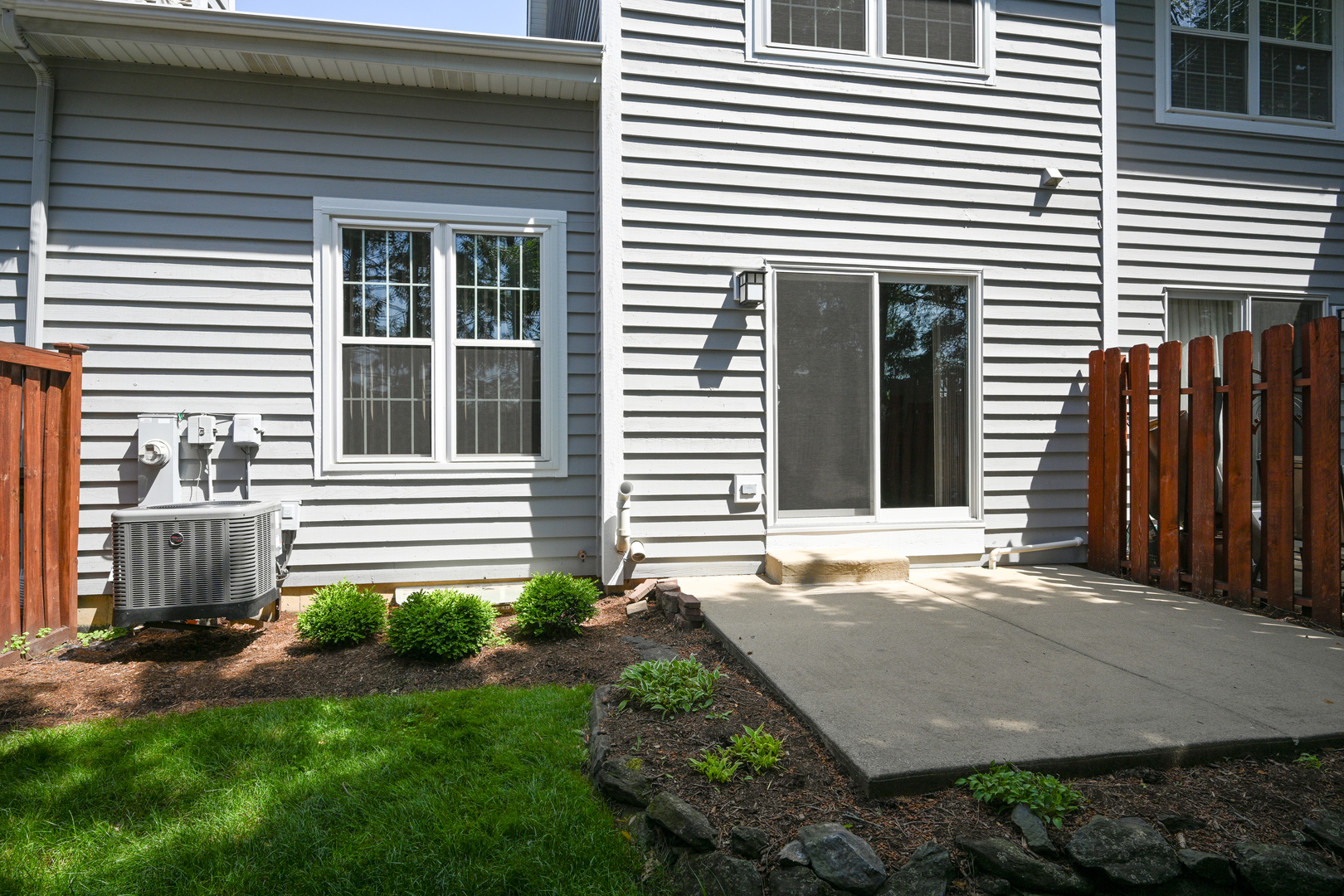 11 W Grove Street