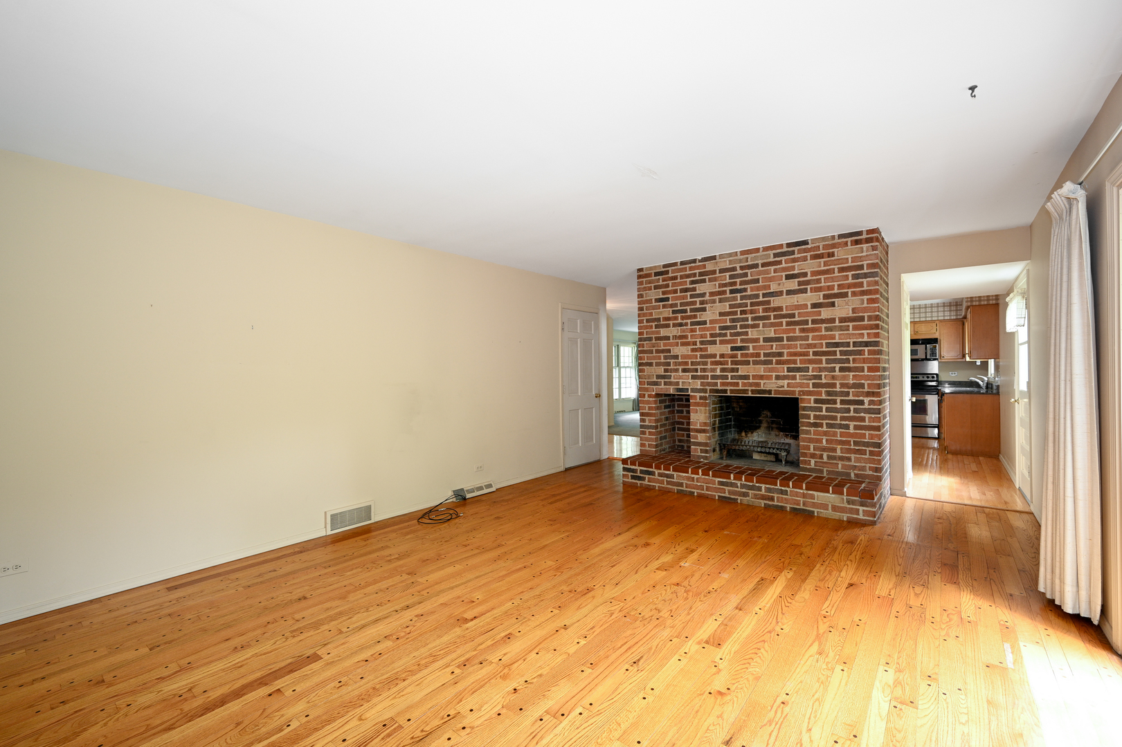 26W231 Blackhawk Drive