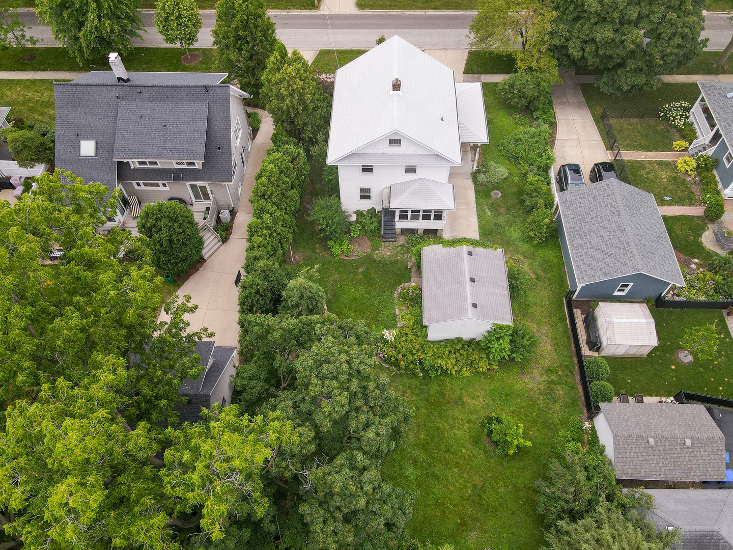 107 E Jefferson Avenue