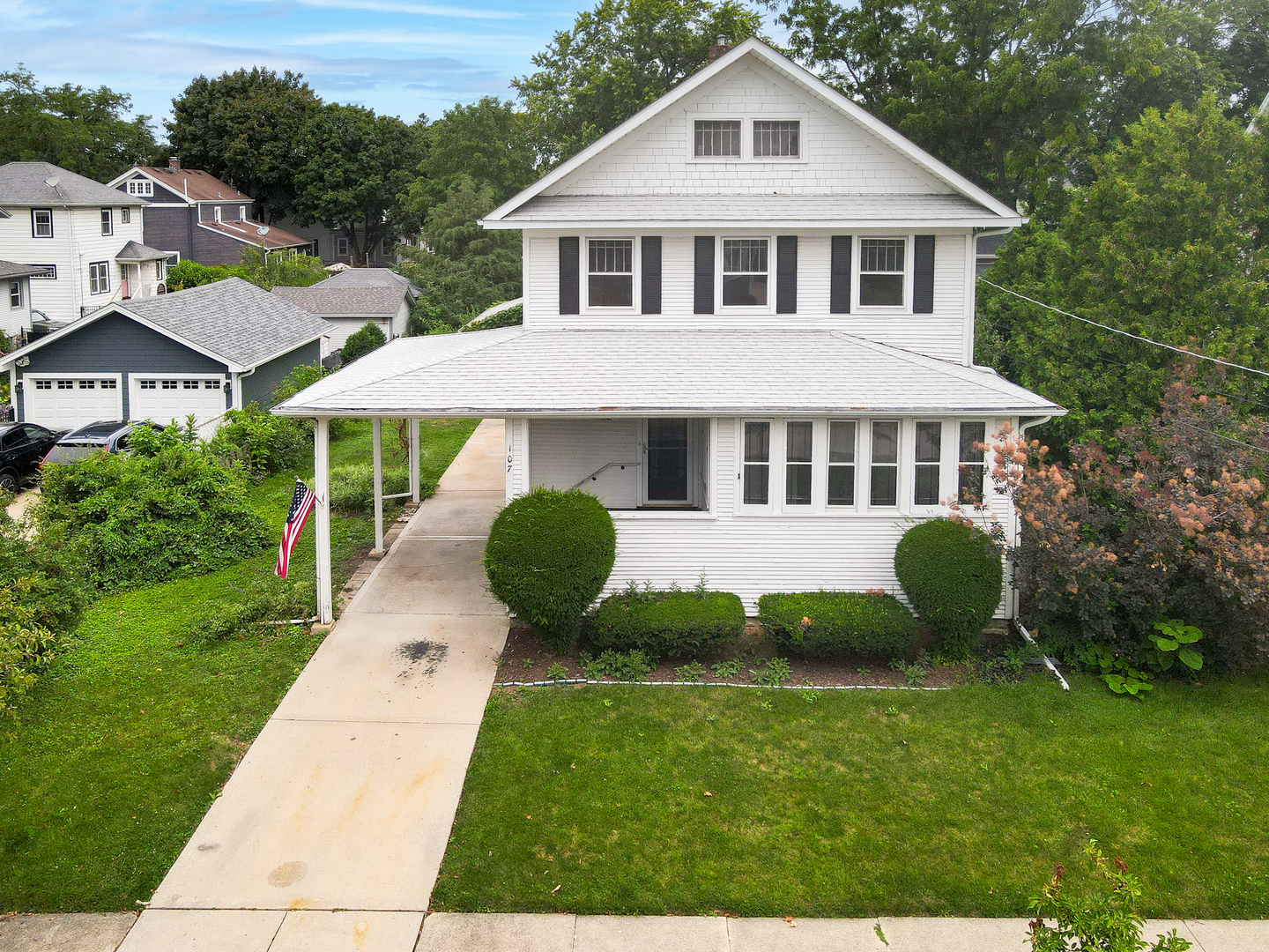 107 E Jefferson Avenue