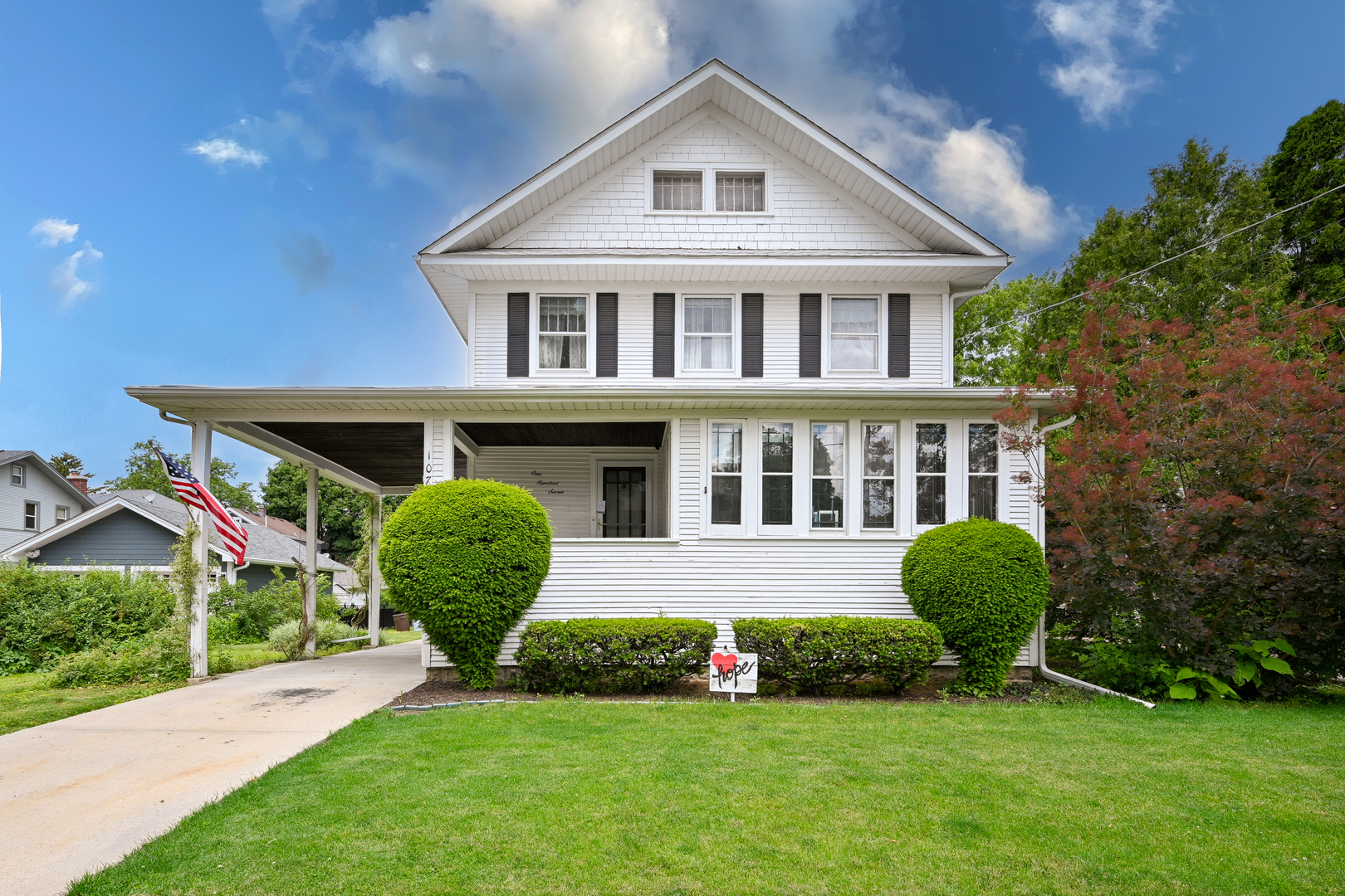 107 E Jefferson Avenue