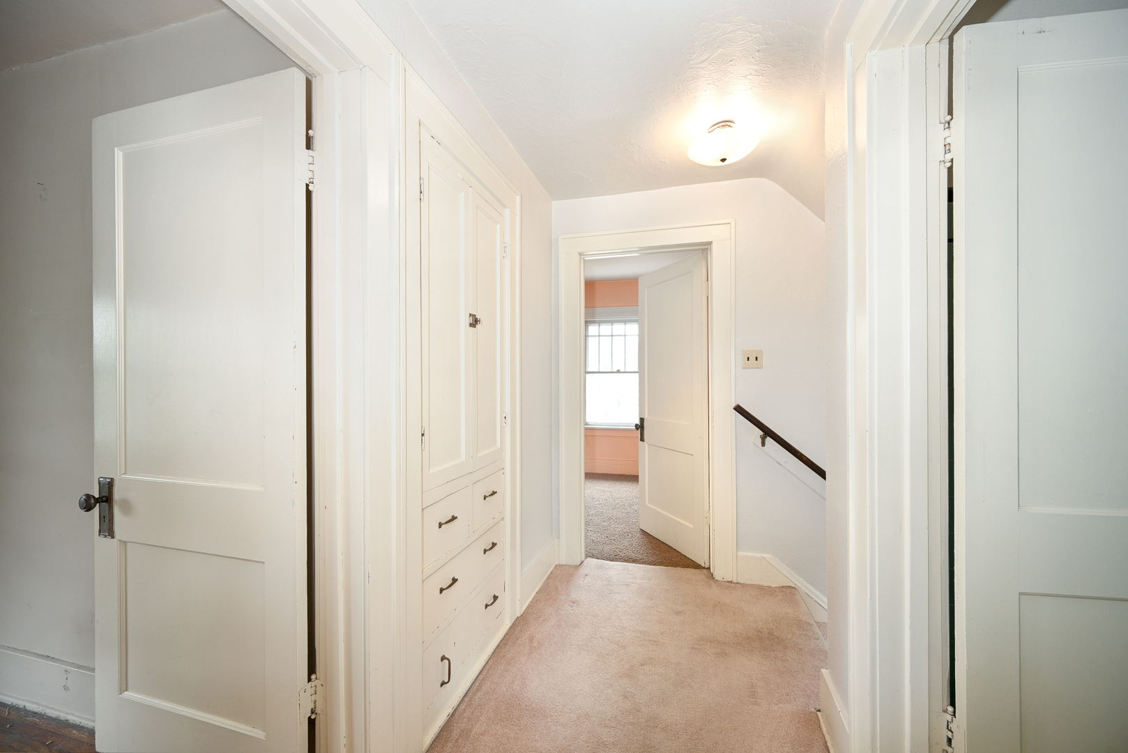 107 E Jefferson Avenue