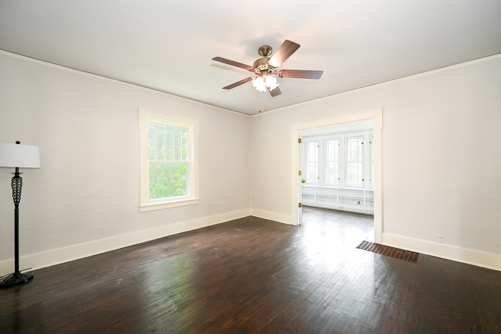 107 E Jefferson Avenue