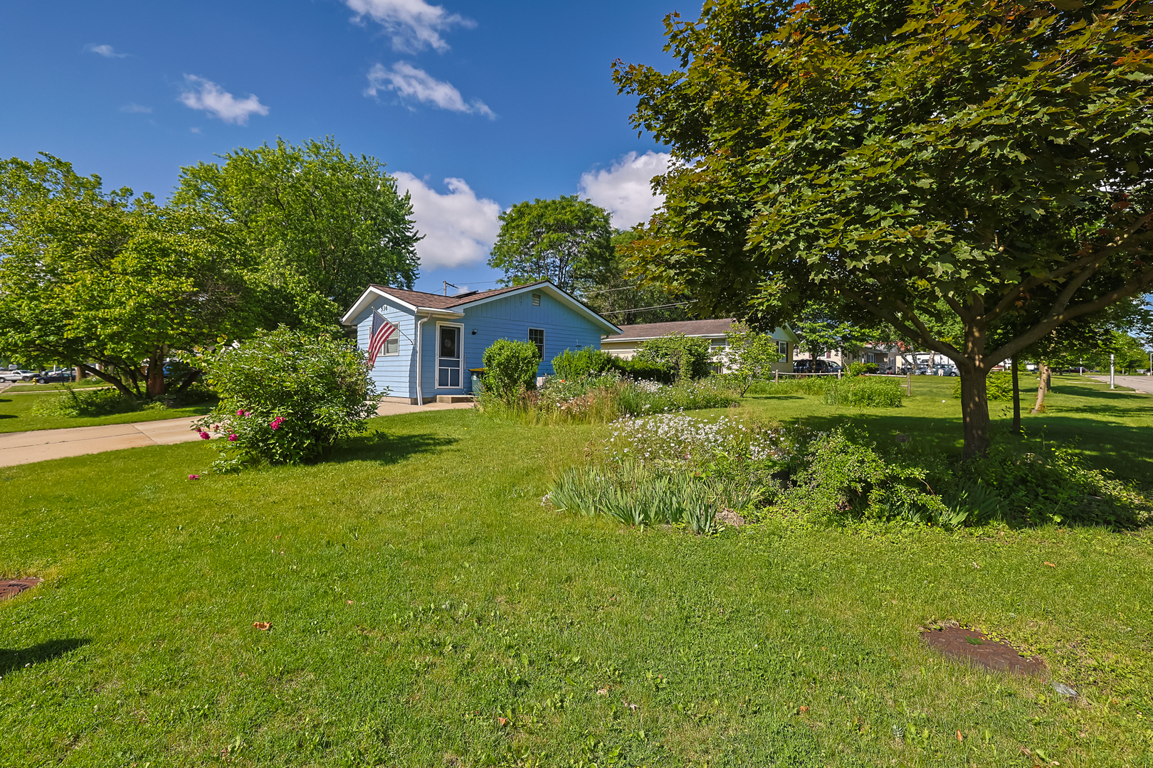 536 Indianwood Drive
