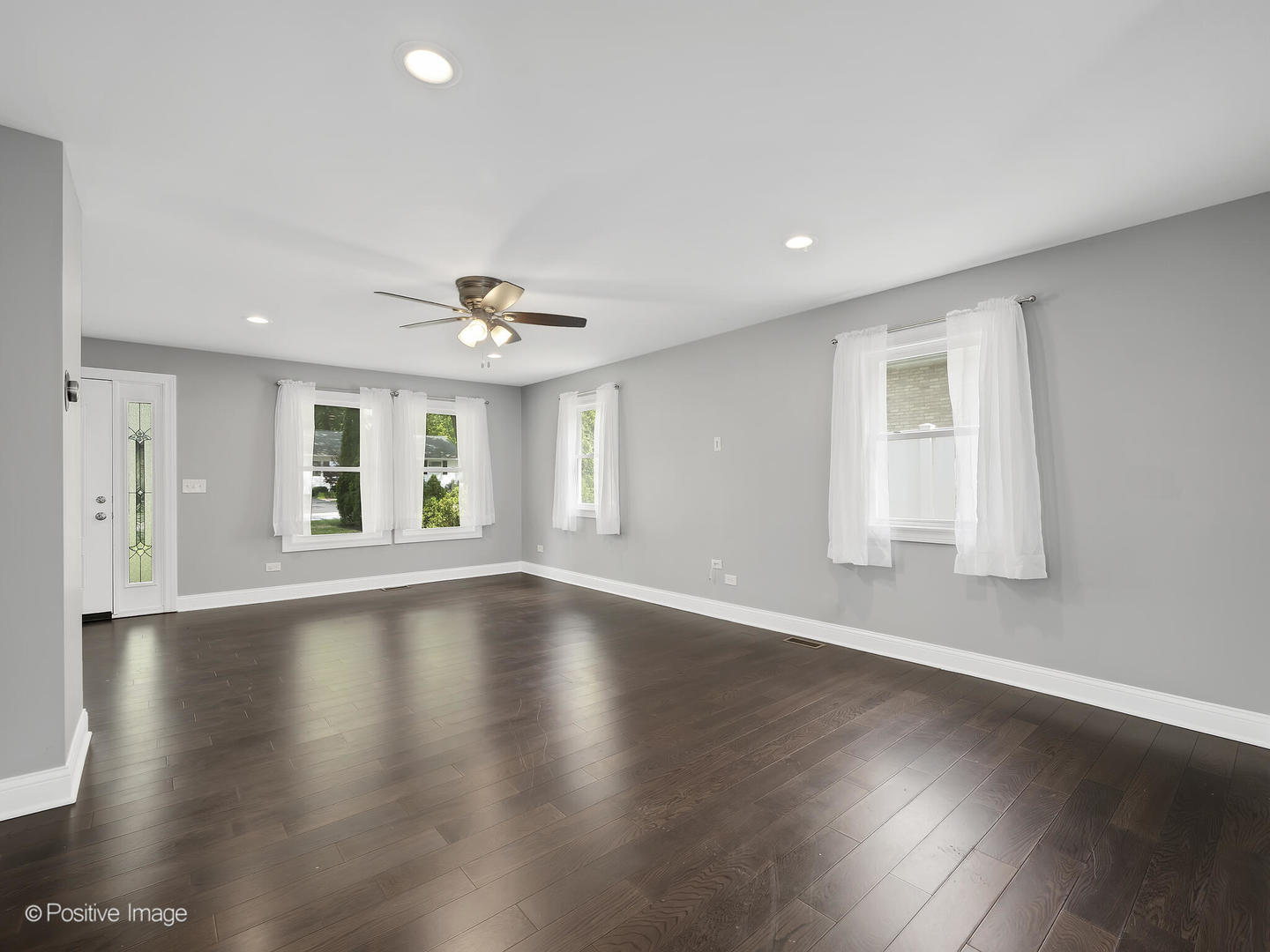1823 S 4th Place