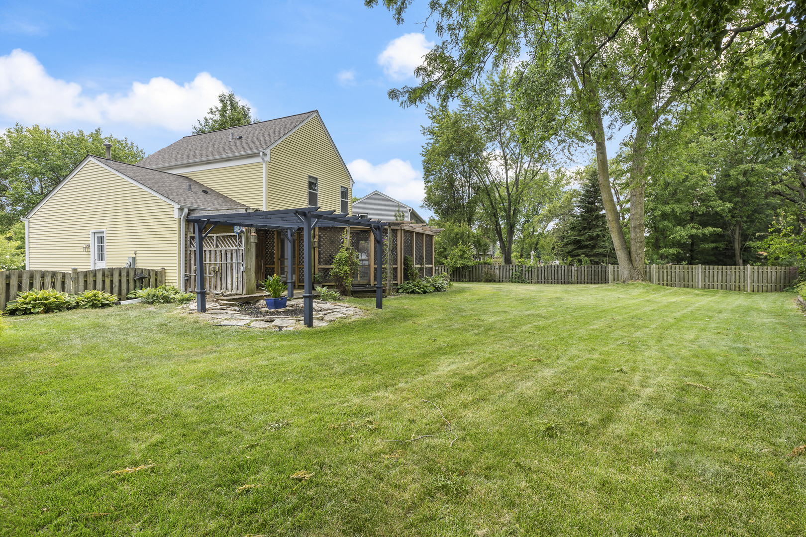 1227 Calico Avenue