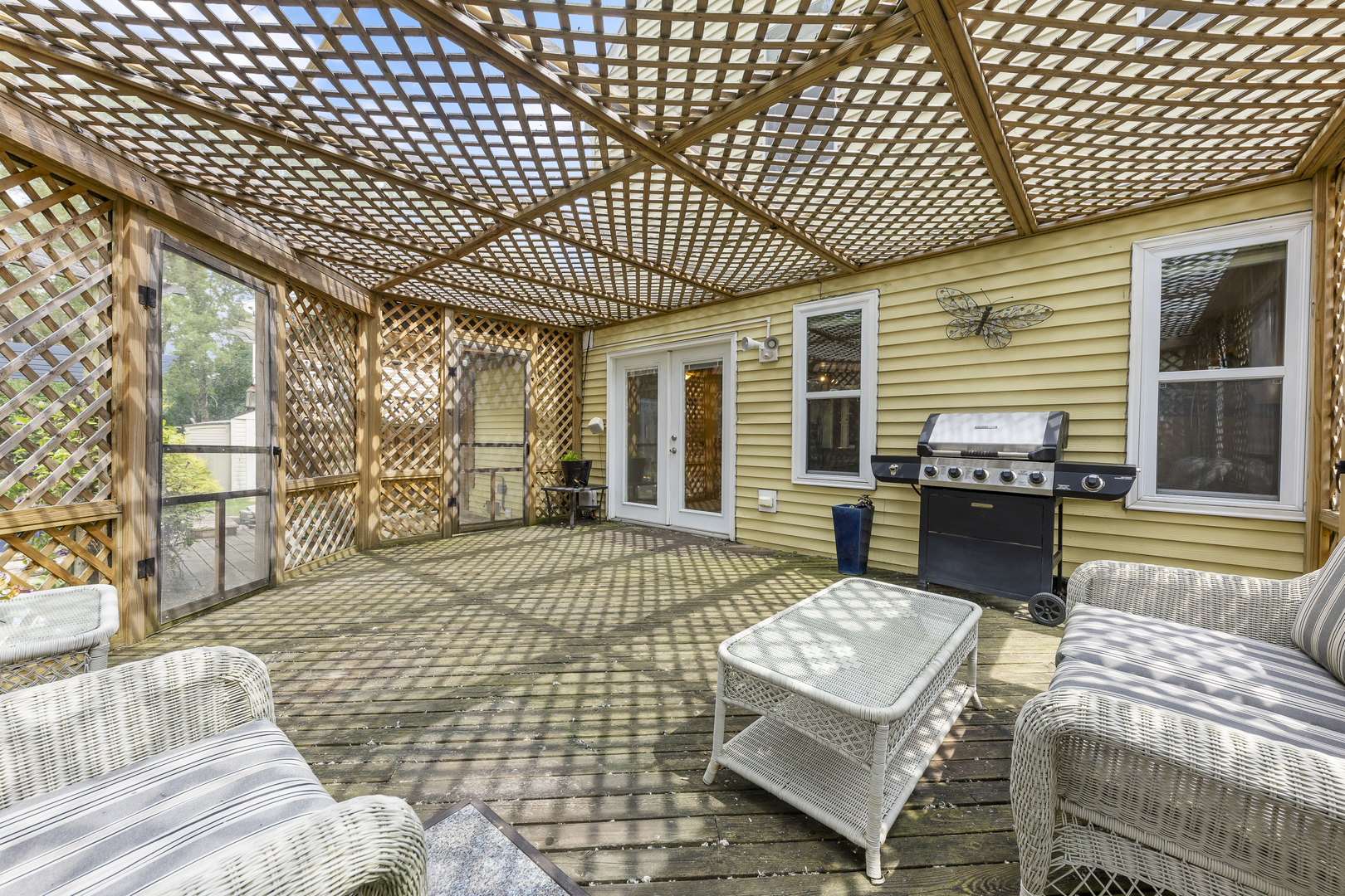 1227 Calico Avenue