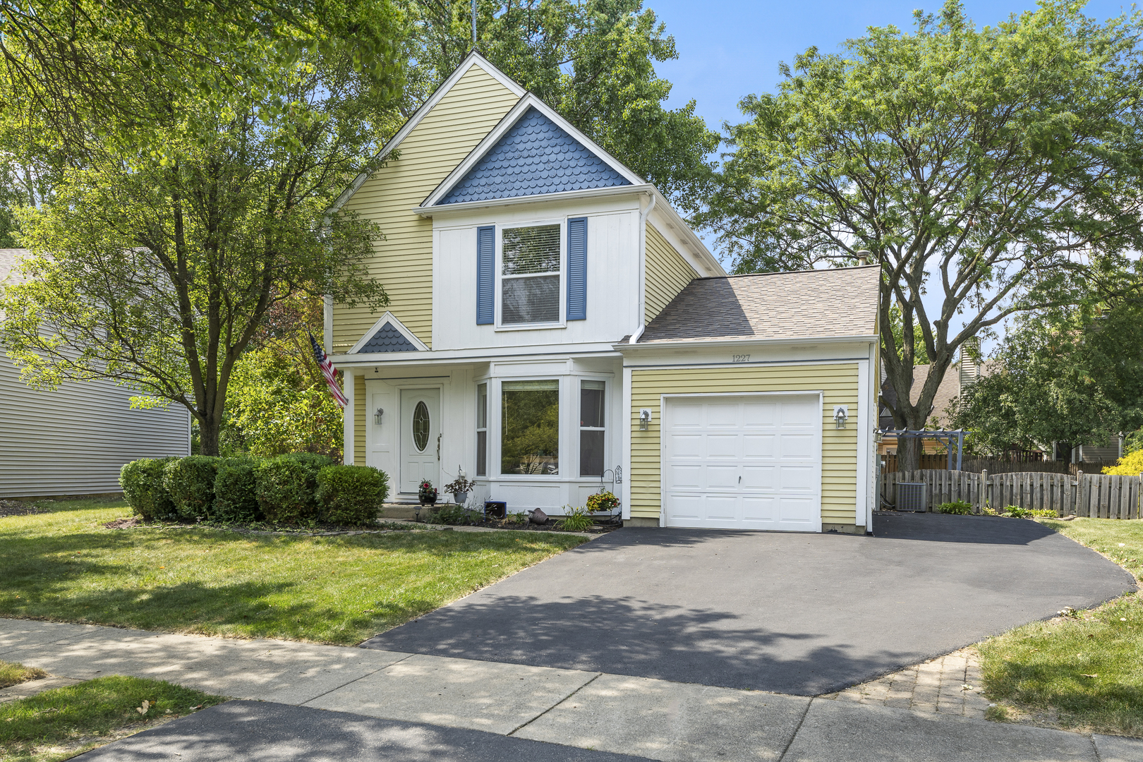 1227 Calico Avenue