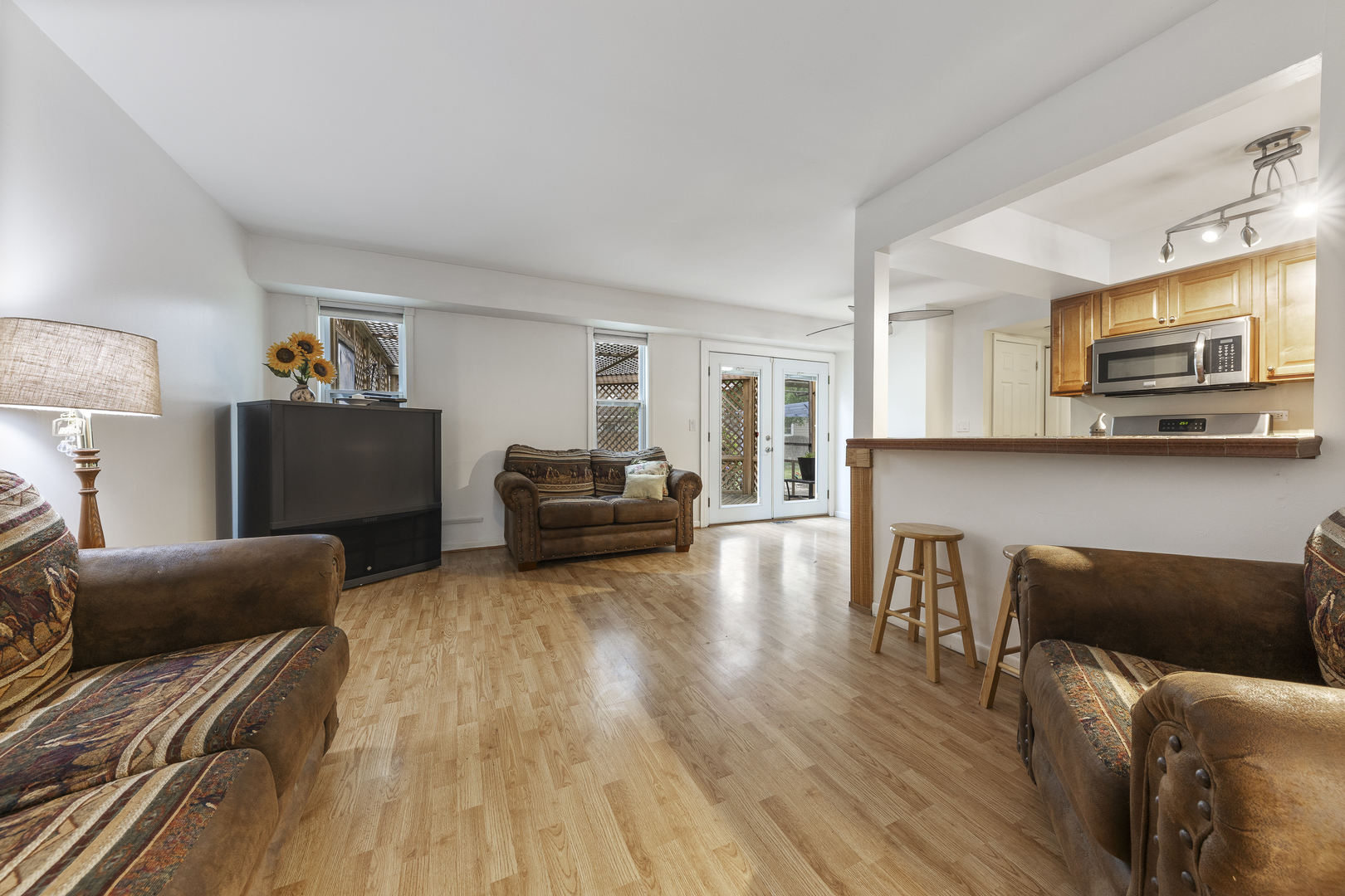 1227 Calico Avenue