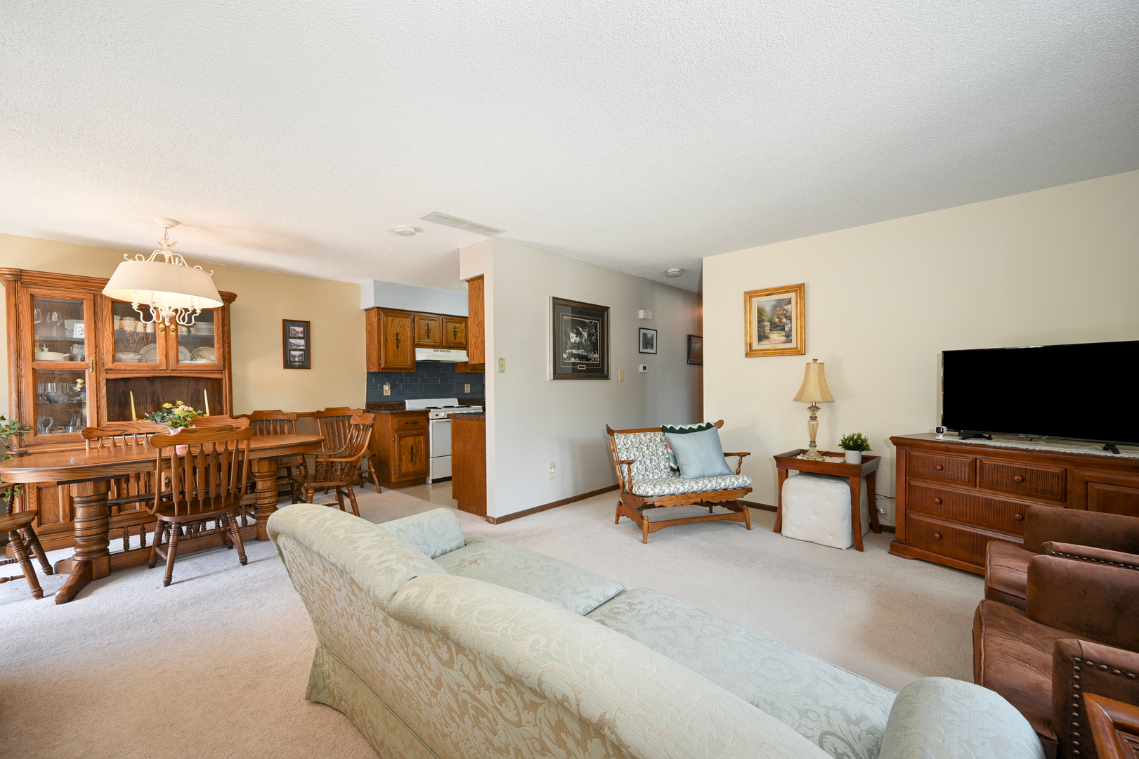 1777 Longwood Drive Unit: 1777