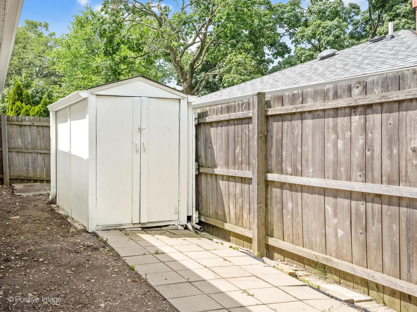 427 Turf Lane