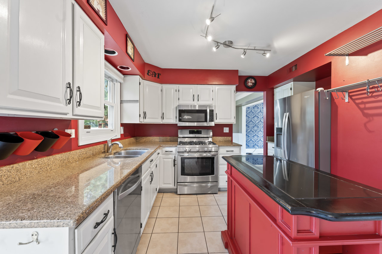 2158 Countryside Circle