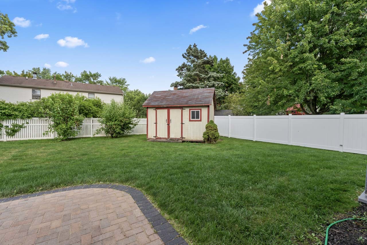 2158 Countryside Circle