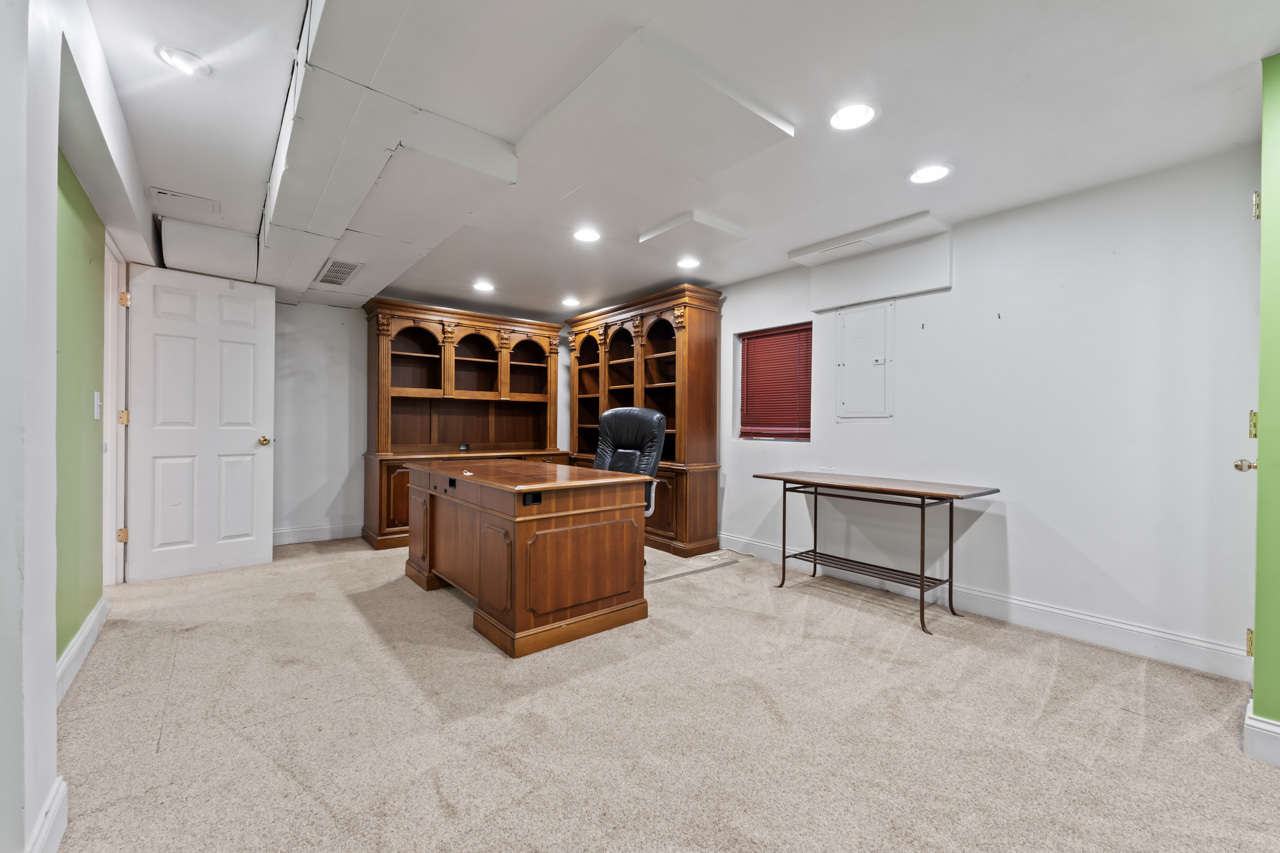 2158 Countryside Circle