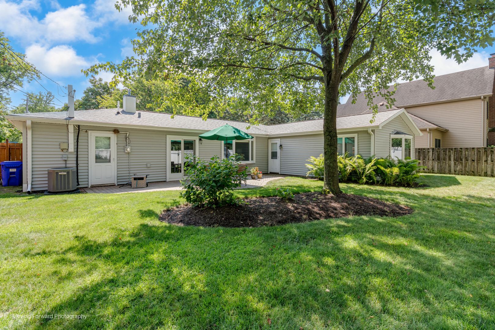 305 Brookside Circle