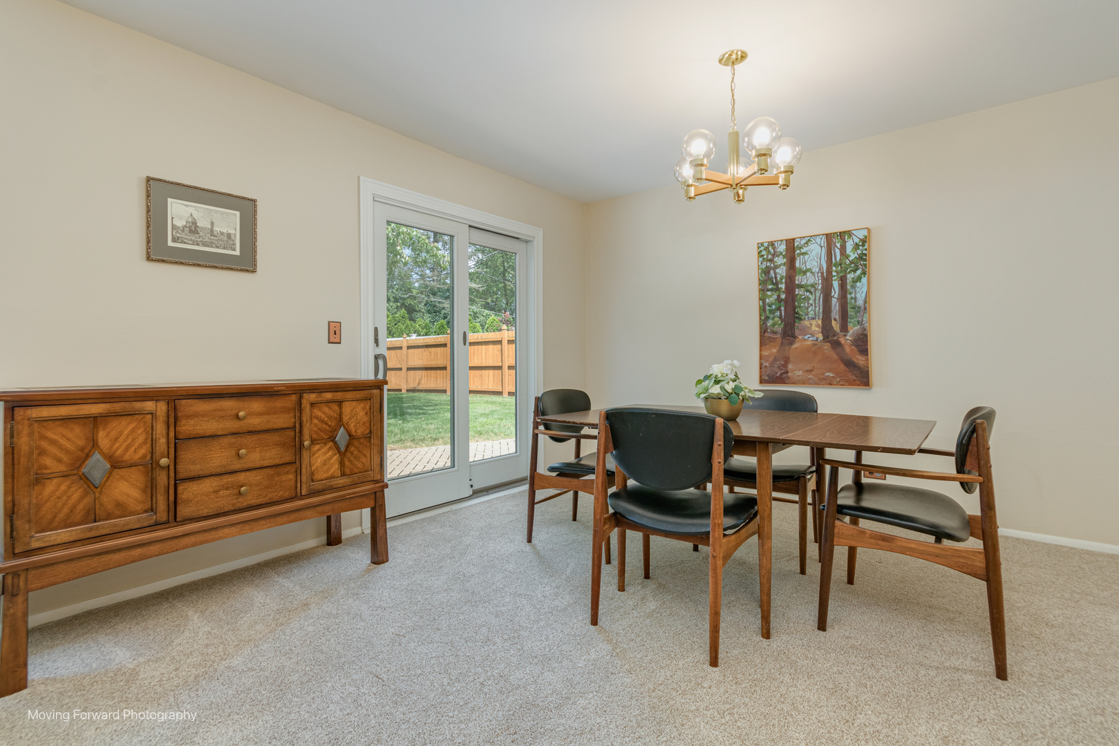 305 Brookside Circle