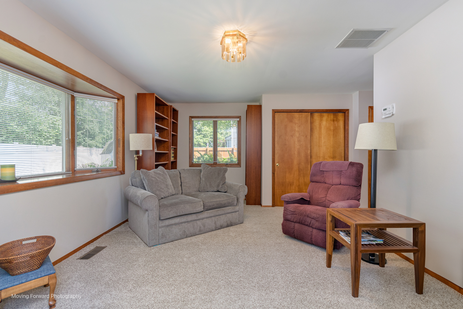 305 Brookside Circle
