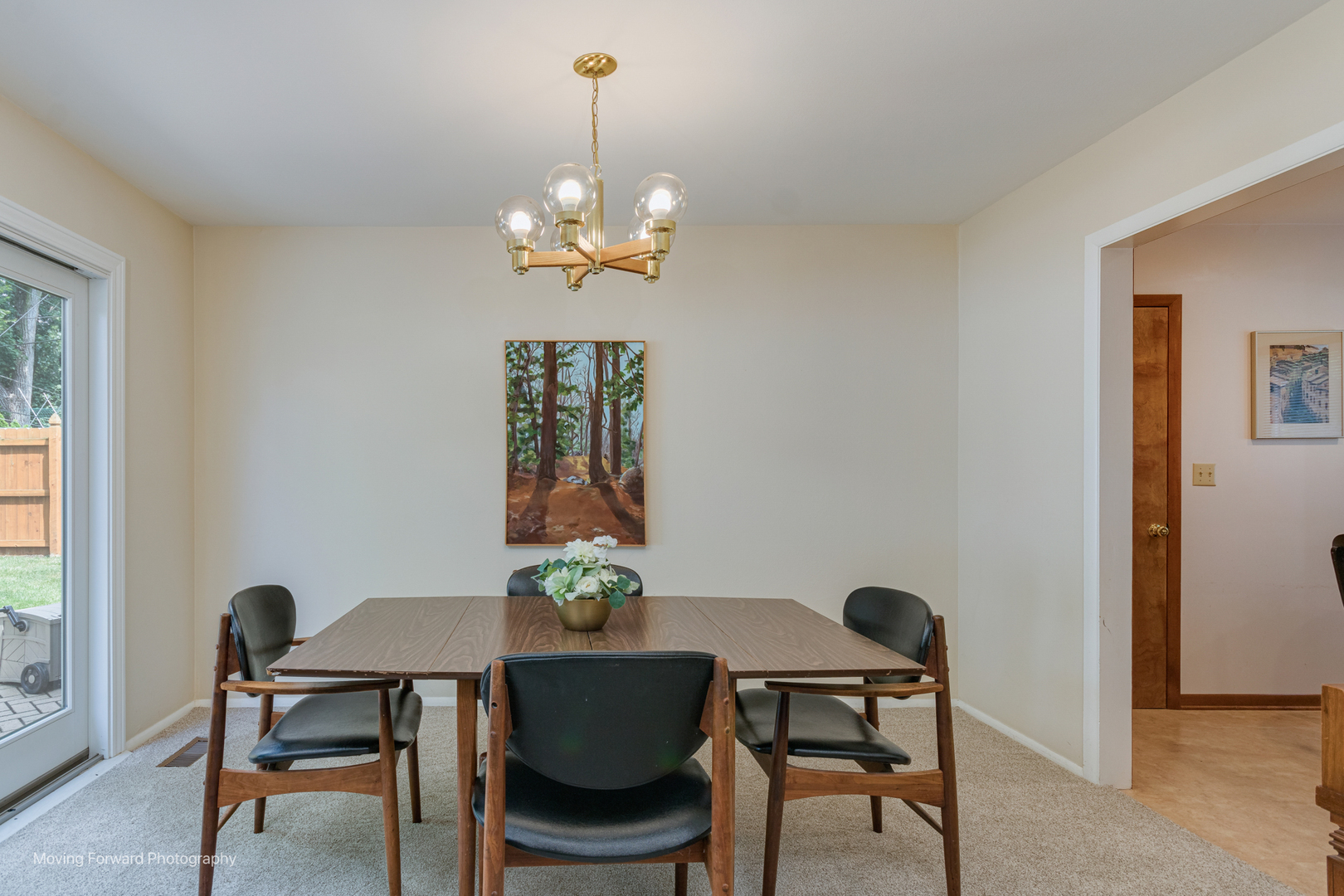 305 Brookside Circle