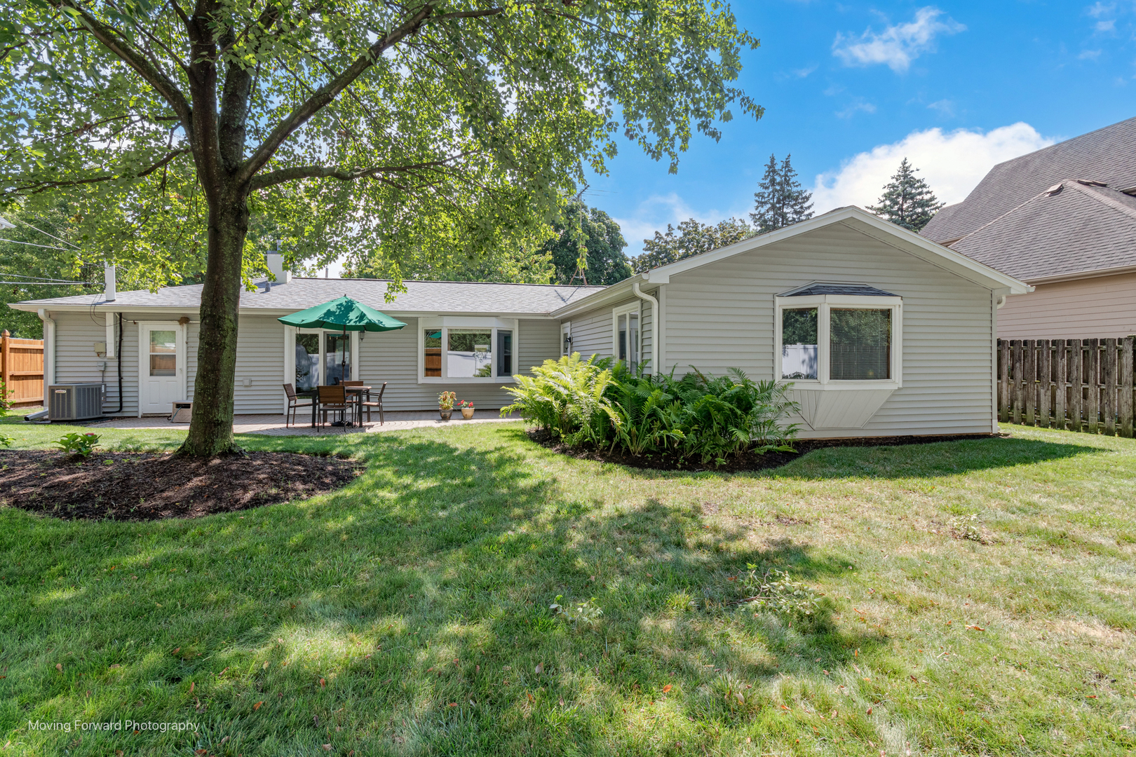 305 Brookside Circle
