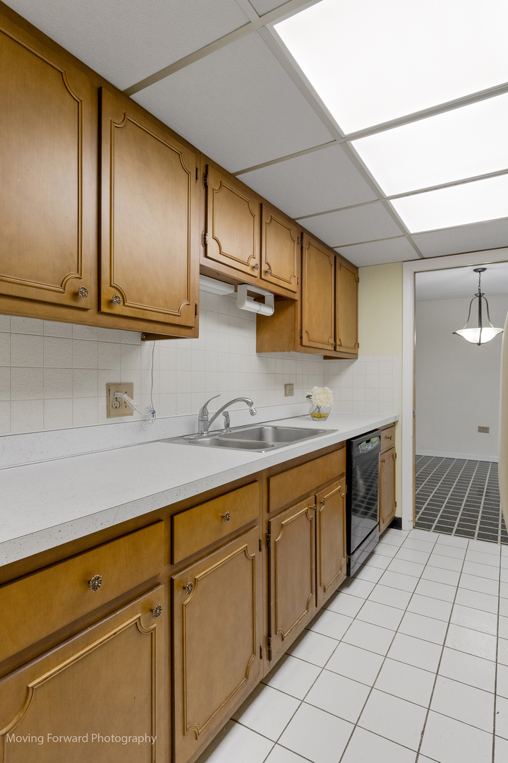 2900 Maple Avenue Unit: 21A