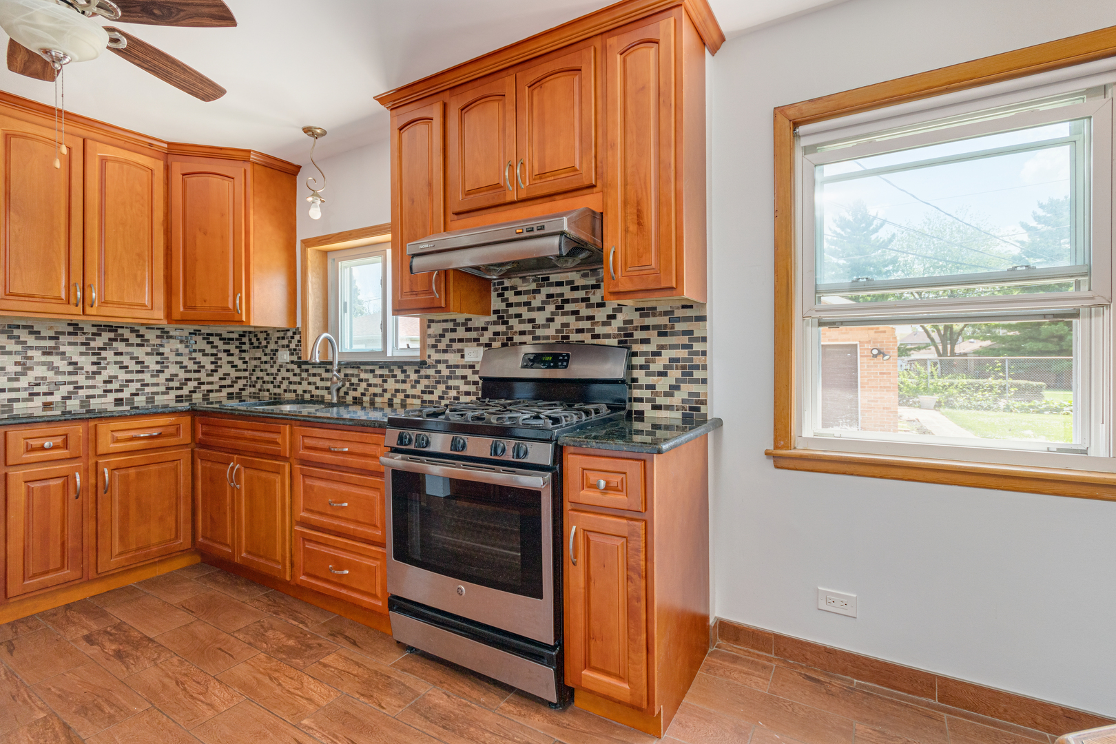 2531 Peter Road