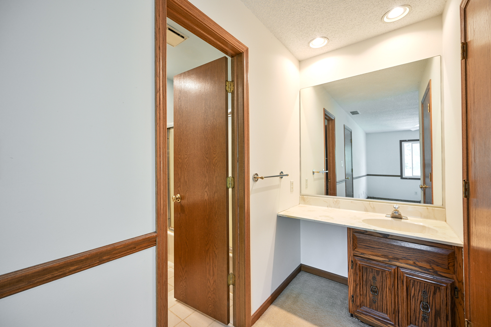 1810 Kerrybrook Court Unit: 1810