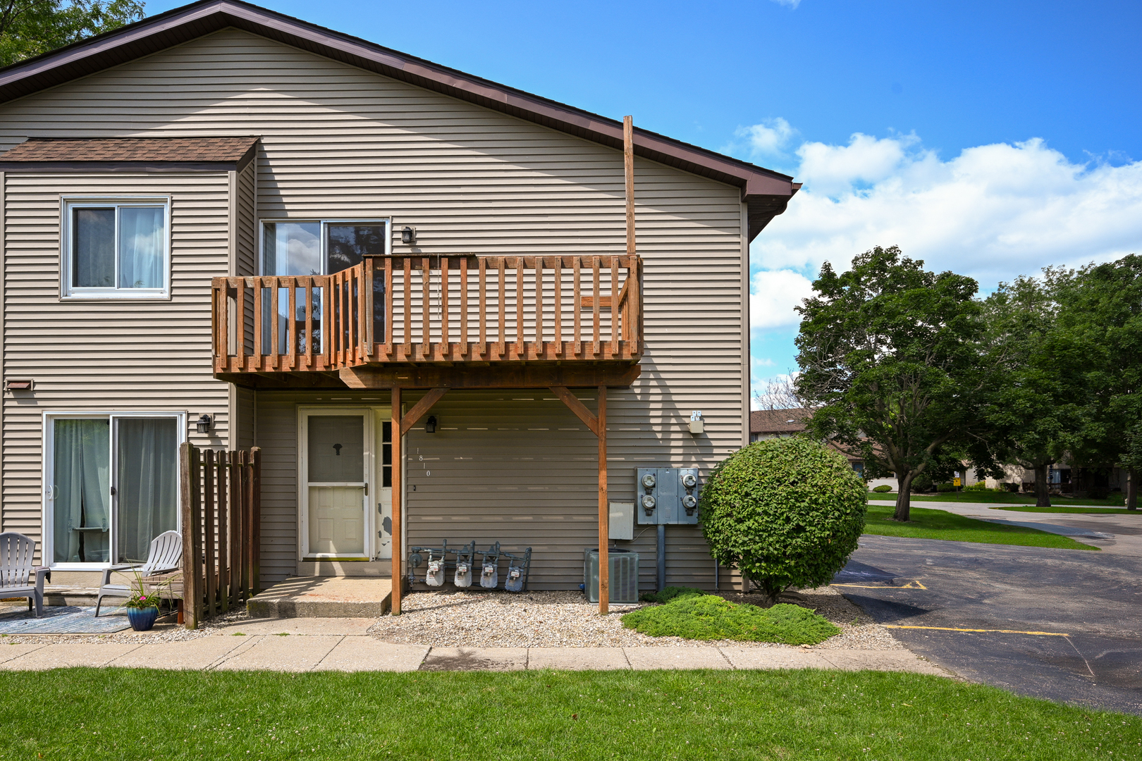 1810 Kerrybrook Court Unit: 1810