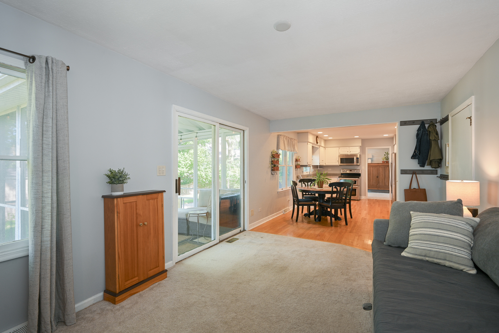 206 White Oak Drive