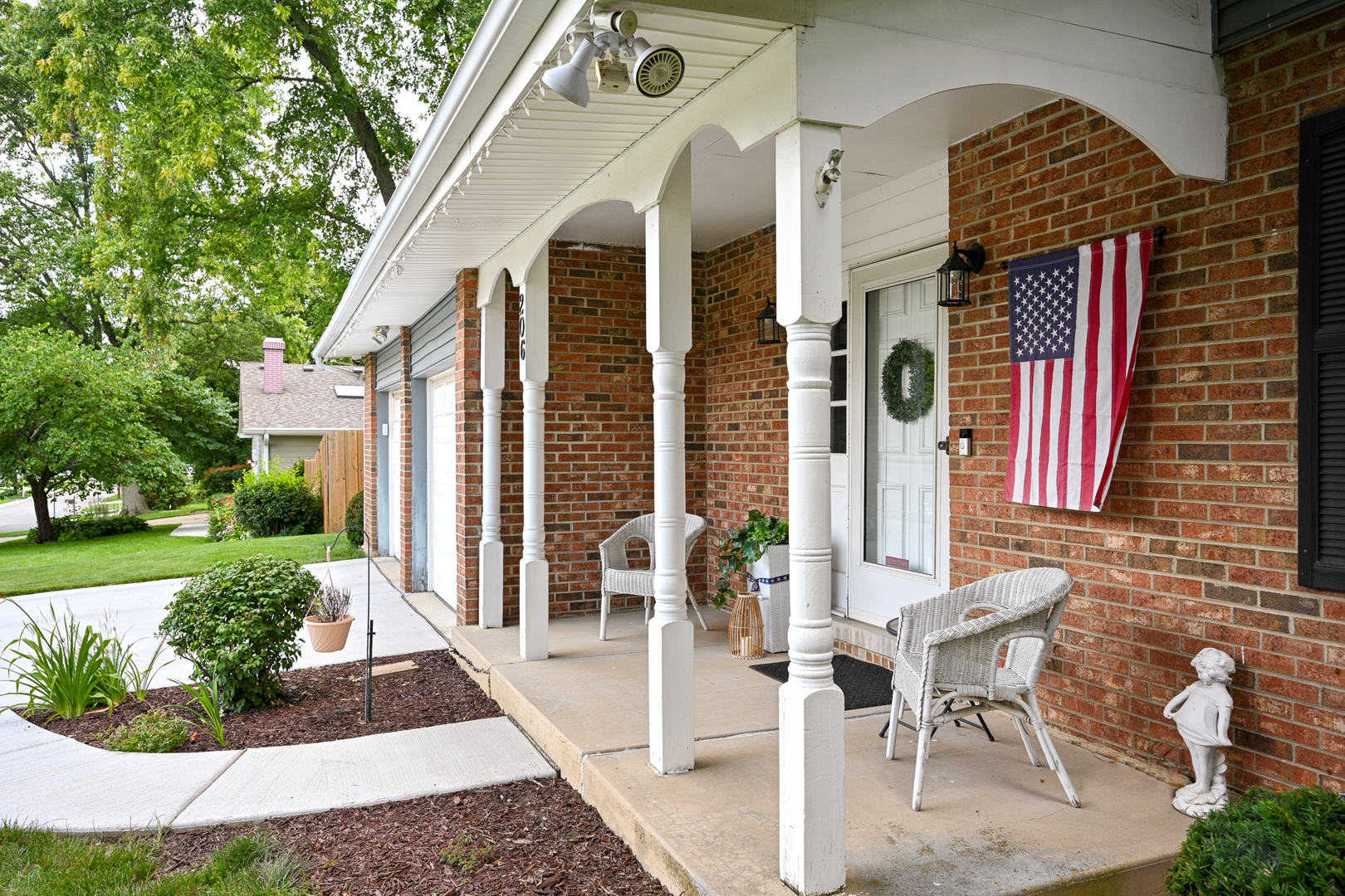 206 White Oak Drive